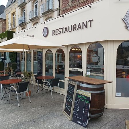 Colbert Dieppe Exterior foto
